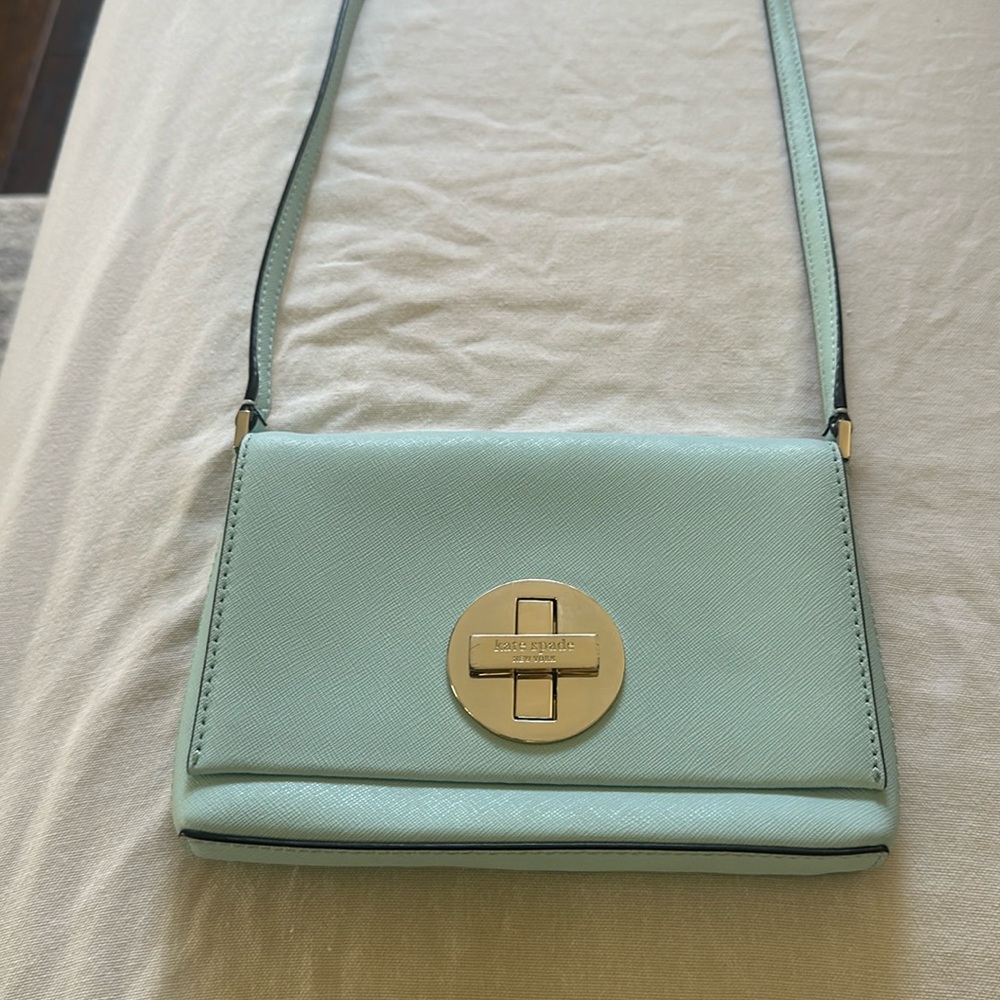 Kate Spade New York
Leather Crossbody Bag